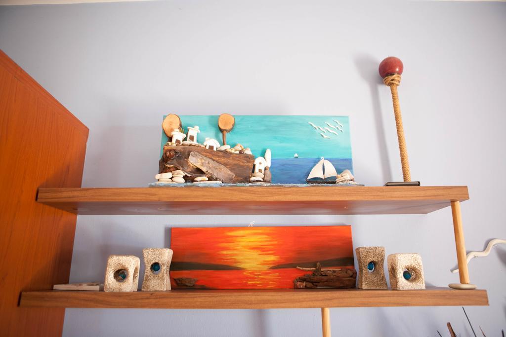 Aquarian Beachfront Apartment Larnaca Zewnętrze zdjęcie