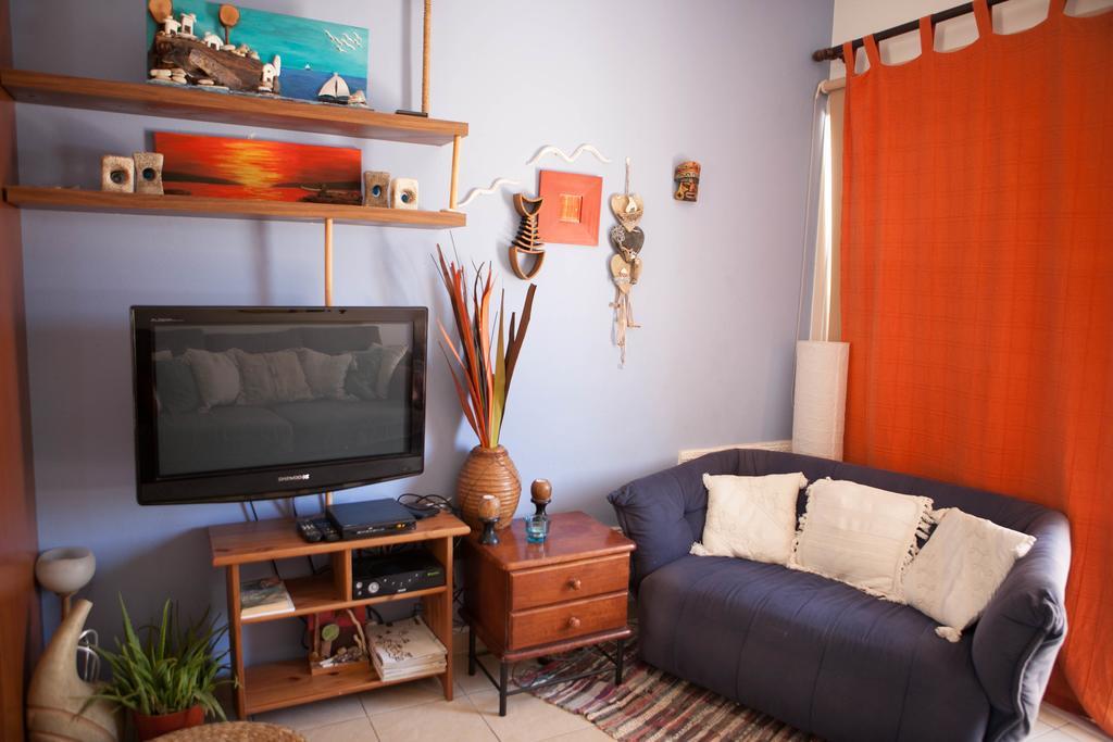 Aquarian Beachfront Apartment Larnaca Zewnętrze zdjęcie